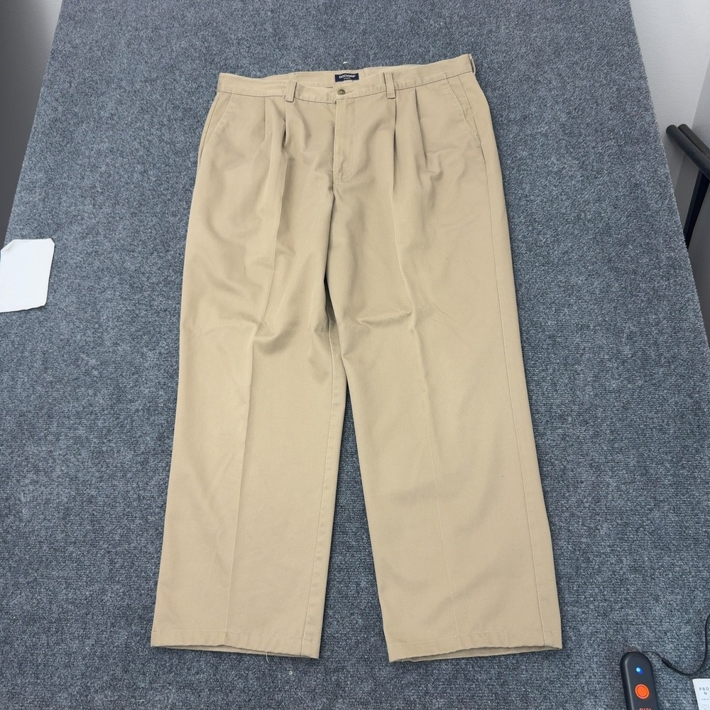 Dockers Pants Mens 40 Tan Cotton Pleated Khakis Chinos Business Casual Classic